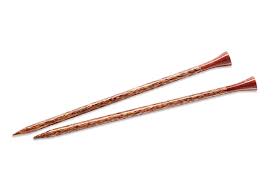 pair of knitting needles